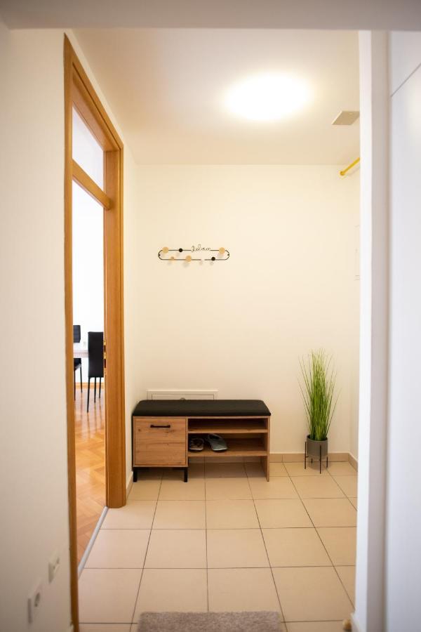 Apartamento Apartman Martes Slavonski Brod Exterior foto